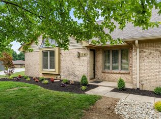 1341 Donson Cir, Dayton, OH 45429