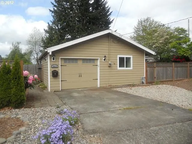 3013 NE 89th Ave photo 1