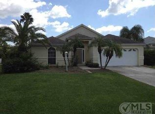 3945 Hidden Glen Dr, Sarasota, FL 34241