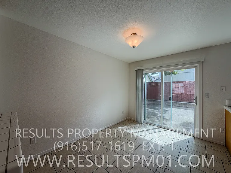 9567 S Coast Ln — Photo 13