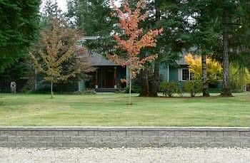 1st image of 281 E Ann Arbor Dr