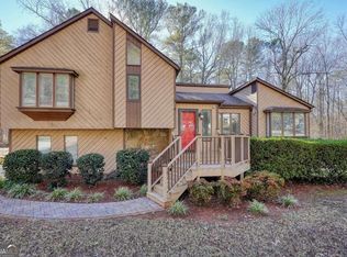 2240 Wenlok Trl NE, Marietta, GA 30066