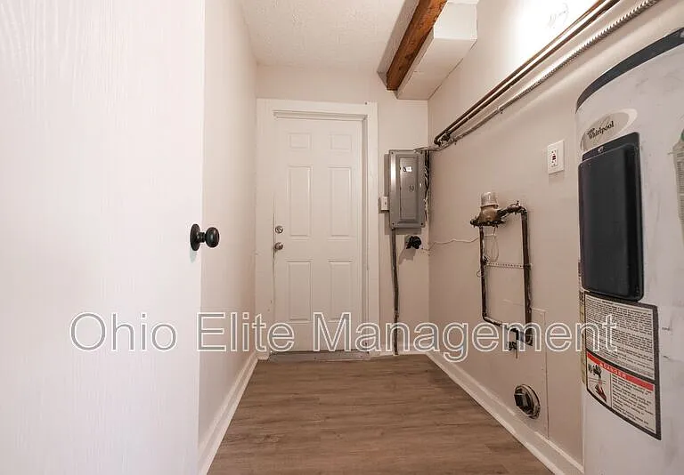 3090 Grasmere Ave — Photo 13