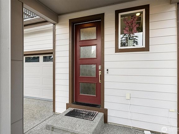 3rd image of 17809 2nd Ave W