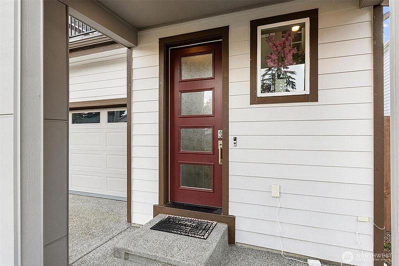 3rd image of 17809 2nd Ave W