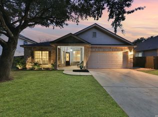 8406 Feather Trl, Helotes, TX 78023