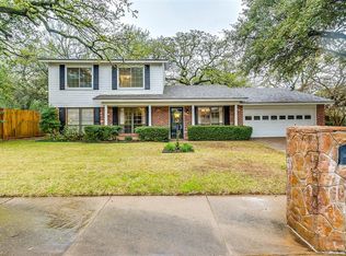 708 Chestnut Dr, Arlington, TX 76012