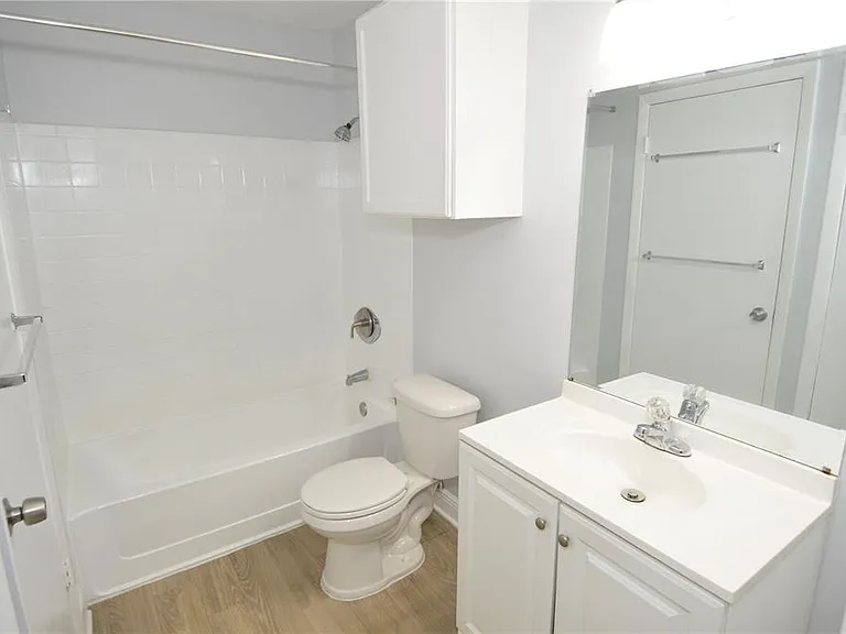 8758 Mallard Reserve Dr #101 — Photo 29