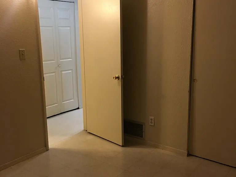 Entrance to bedroom