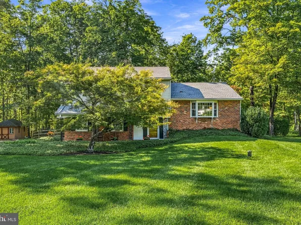 523 Saint Lawrence Way, Furlong, PA 18925
