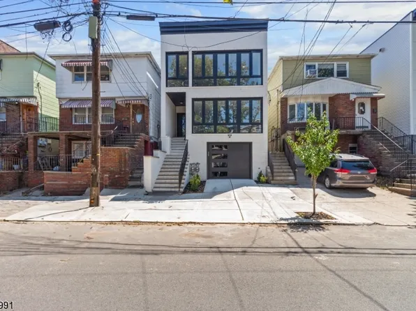 88 Terrace Ave, Jersey City, NJ 07307
