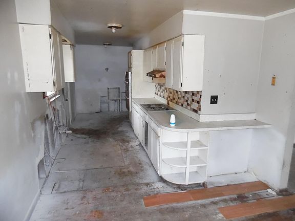 5th image of 6657 Old Porter Rd