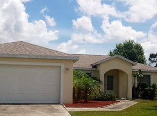 1913 SW Aquarius Ln, Port Saint Lucie, FL 34984
