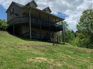 75 E Pasture Dr, Burnsville, NC 28714