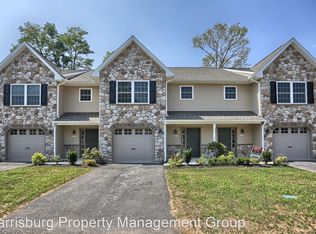 345 Melbourne Ln, Mechanicsburg, PA 17055