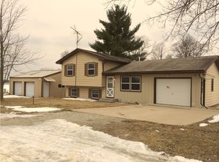 607 Richers Dr, Denmark, IA 52624
