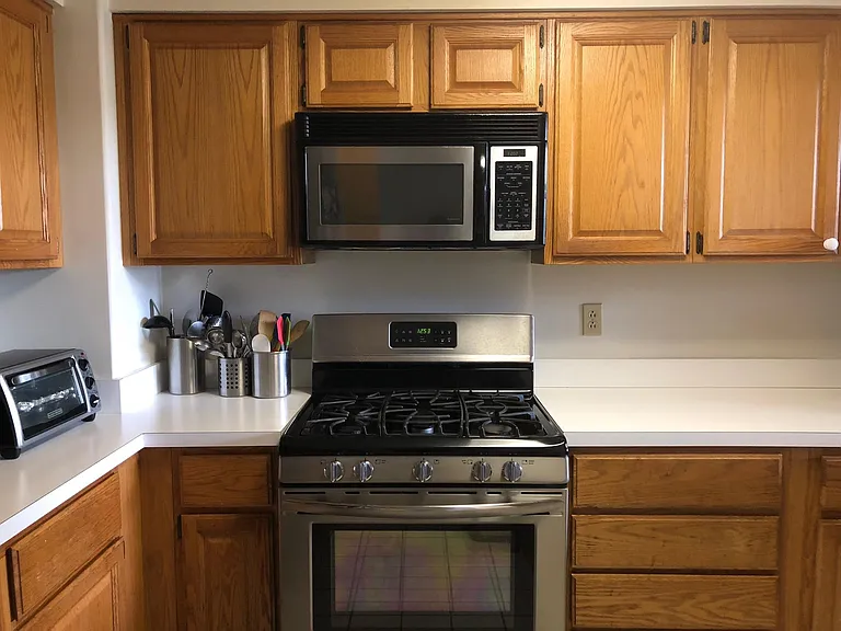 Village Ln — Photo 8