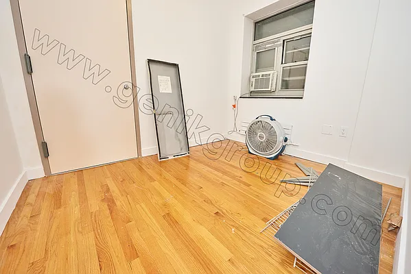 Rented by Genik Group Corp | media 24