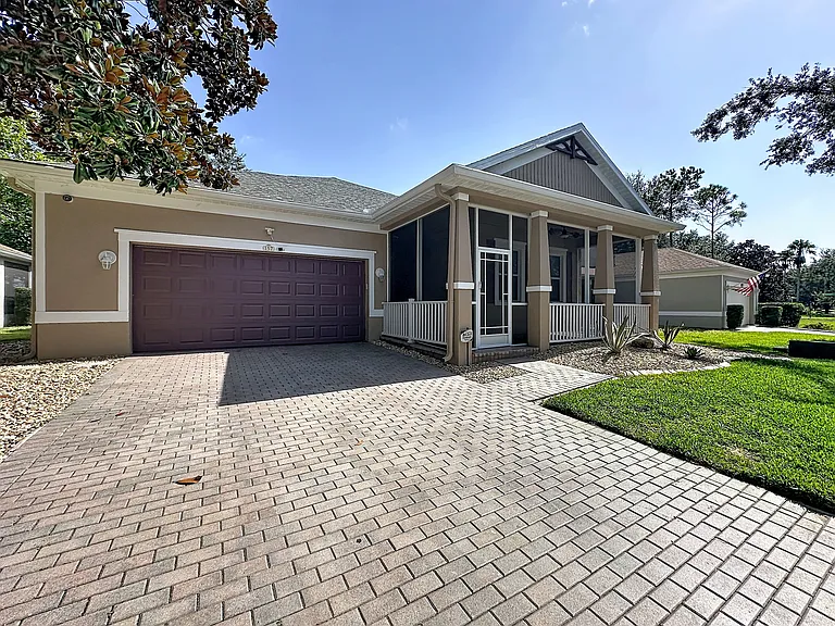 157 Crepe Myrtle Dr — Photo 2