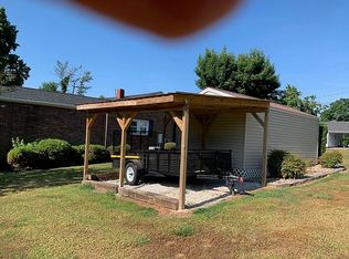 22 Sunset St, Granite Falls, NC 28630