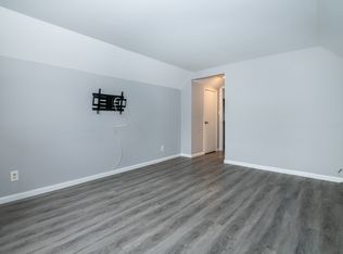 3 Harbor Ln APT 3B, New Rochelle, NY 10805