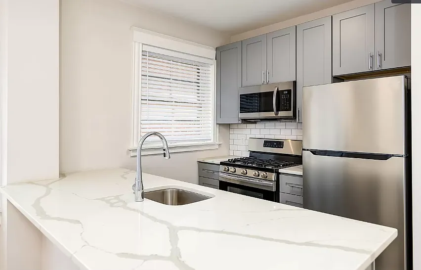 2 bed, $1,510 — Photo 2