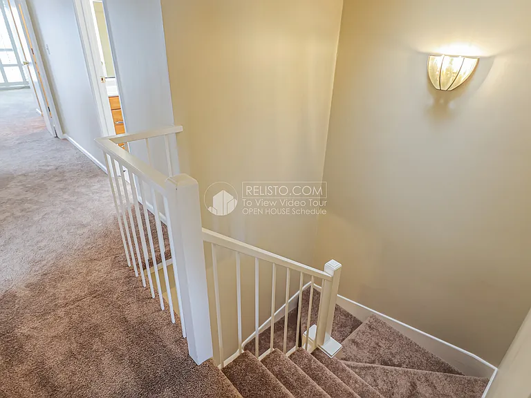 448 Fathom Dr — Photo 21
