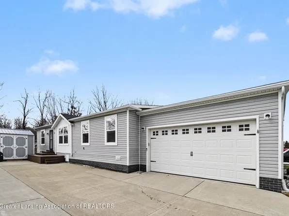 13573 Hawaii Ave #64, Eagle, MI 48822