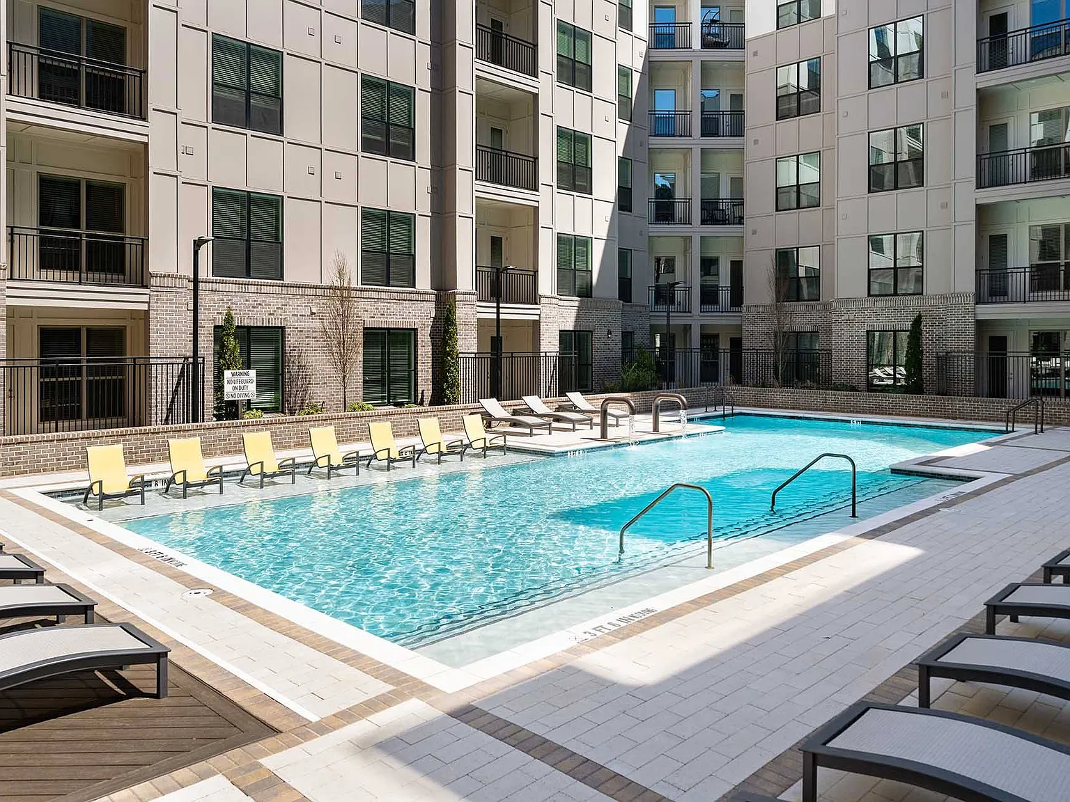 Chamblee City Heights Apartments — Photo 3
