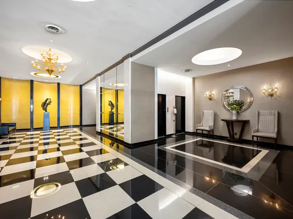 165 East 72nd Street image 11 of 12