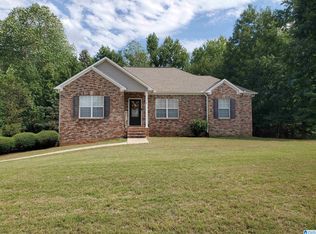 156 Thornberry Dr, Hayden, AL 35079