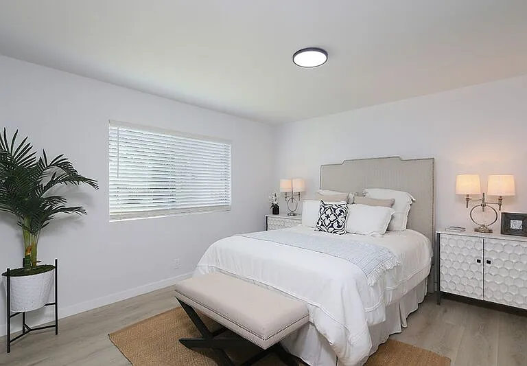 655 Ivy St #2 — Photo 5