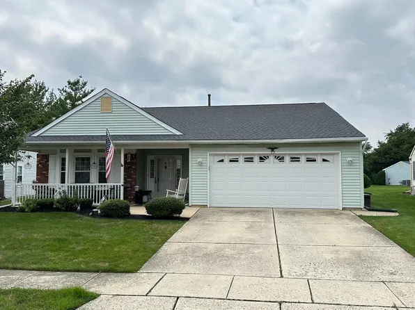 22 Horseshoe Ln N, Columbus, NJ 08022