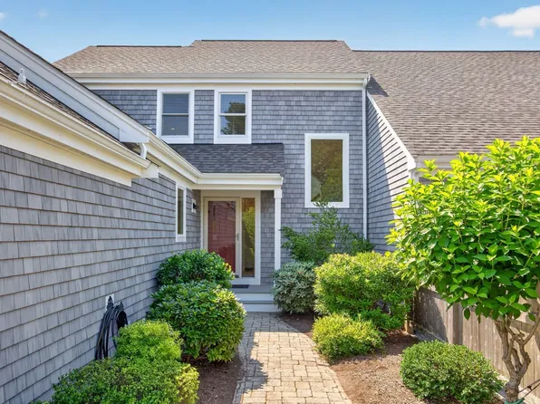 11 Pelham Walk Unit 11, Plymouth, MA 02360