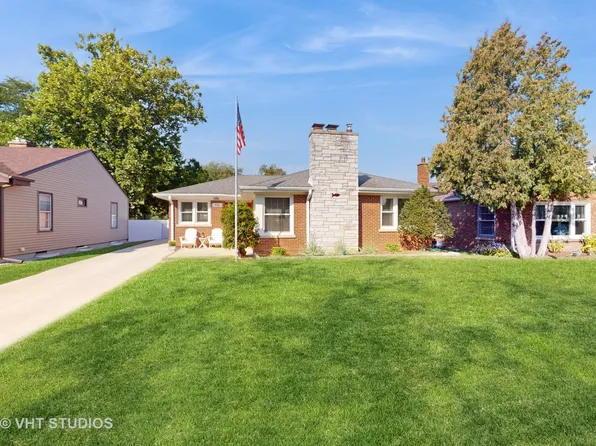 638 S Euclid Ave, Villa Park, IL 60181