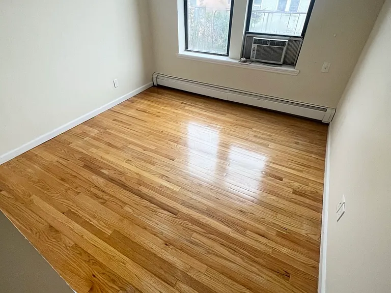 22-67 27th St #3 — Photo 17