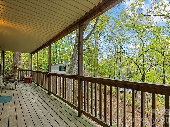 2nd image of 42 Greenview Dr