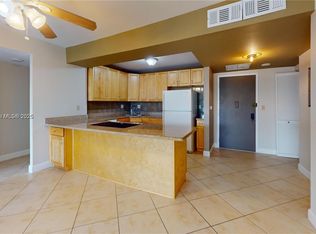 600 Three Islands Blvd APT 219, Hallandale, FL 33009