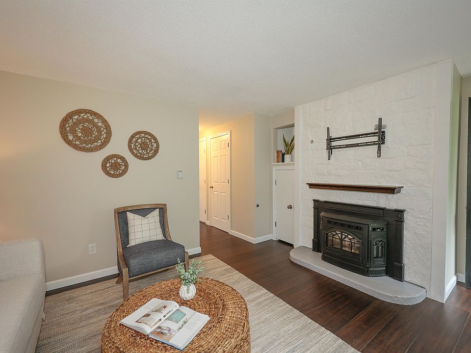 12 Picadilly Ct Manchester, NH, 03104 Apartments for Rent Zillow