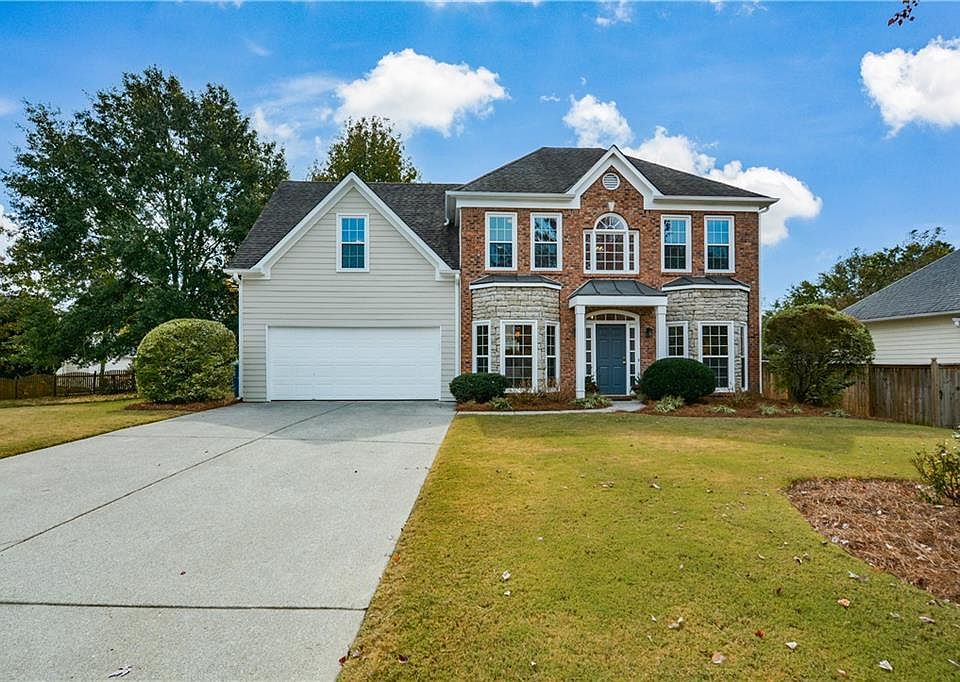 1st image of 1740 Blakeney Ln