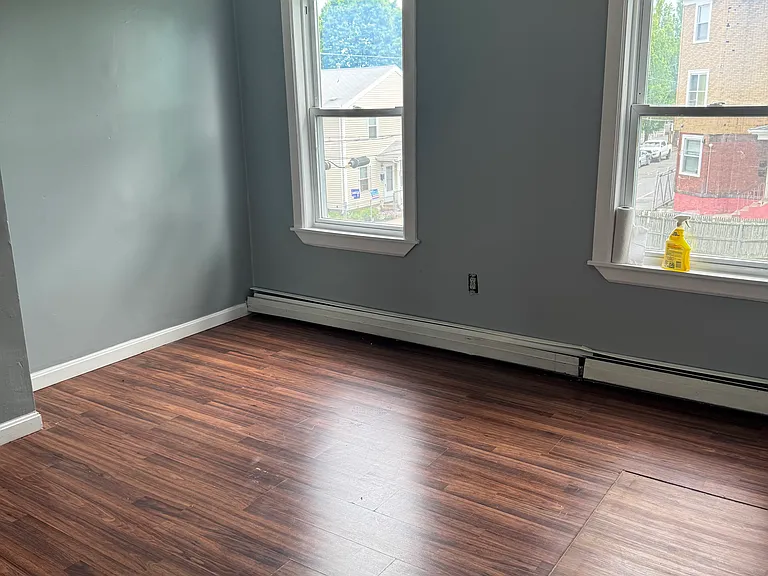 394 Blackstone St #2 — Photo 6