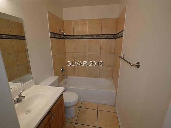 3rd image of 6212 Bellota Dr APT B