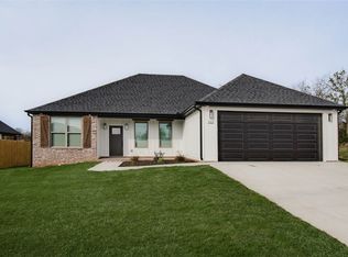 112 Nebo St, Prairie Grove, AR 72753