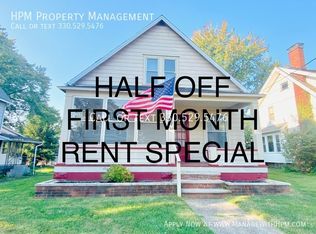 319 W Maple St, North Canton, OH 44720