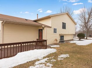 4372 Cinnamon Ridge Trl, Eagan, MN 55122