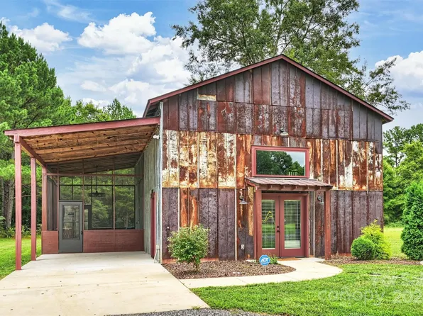 13805 Choate Cir, Charlotte, NC 28273