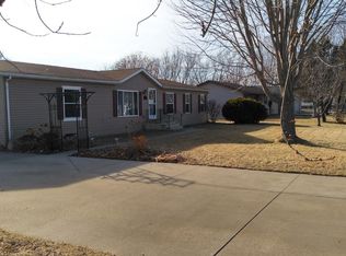 W8273 Woodview Dr, Onalaska, WI 54650