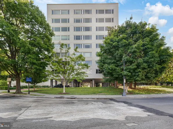 2475 Virginia Ave NW #701, Washington, DC 20037