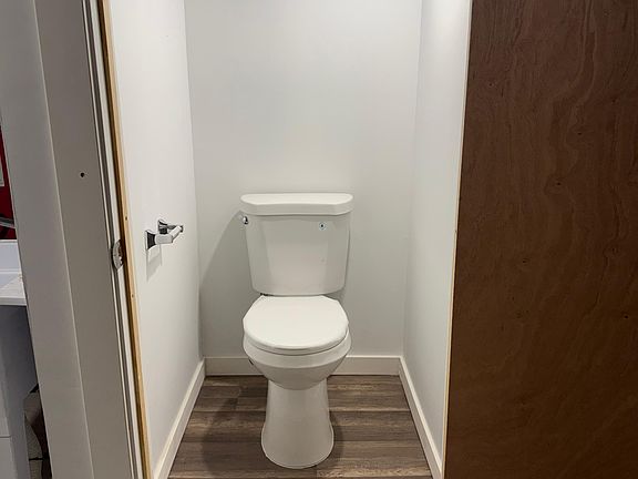 5th image of 2919 Almond St