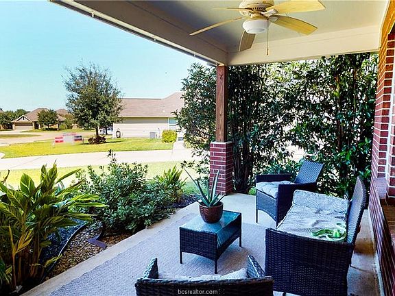 5th image of 107 Garnet Ct